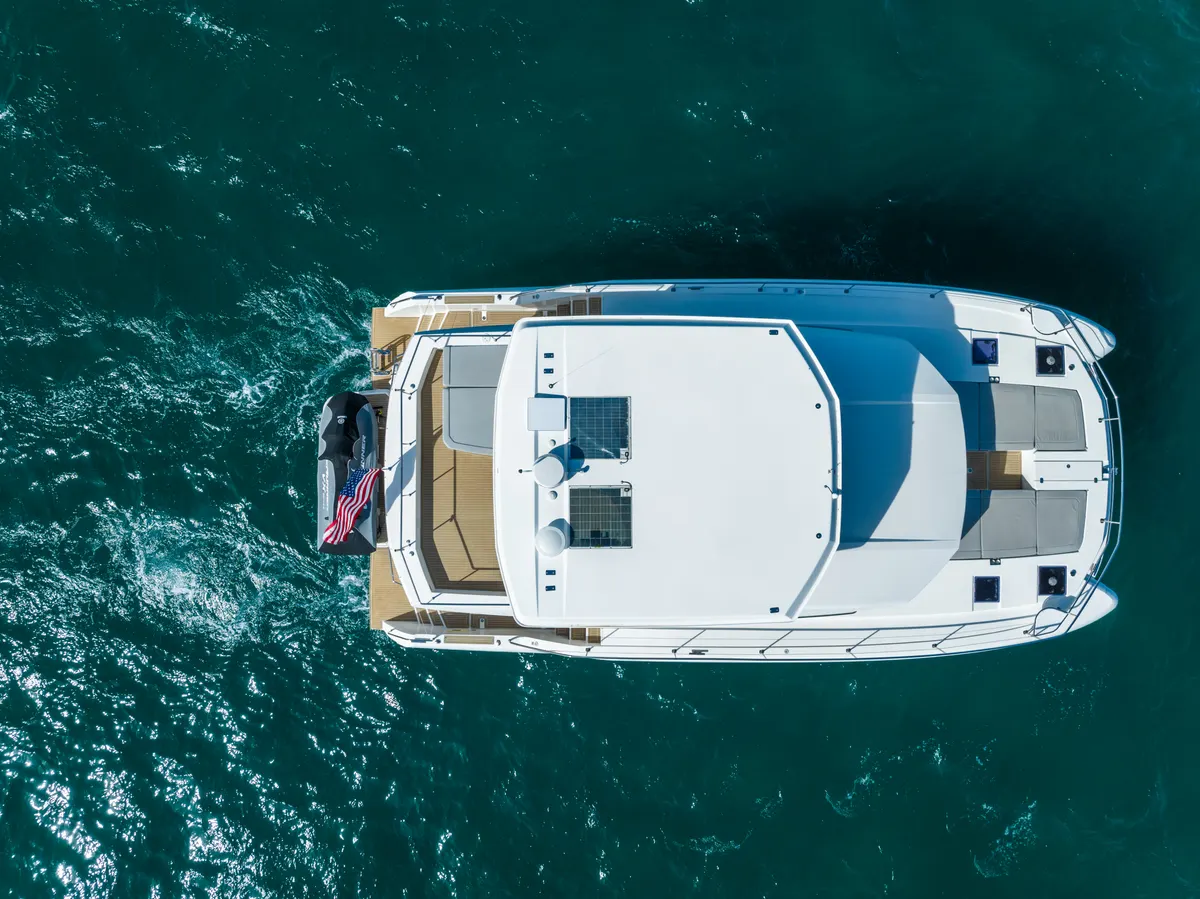 Yacht + beach on a MARE charter in Miami
