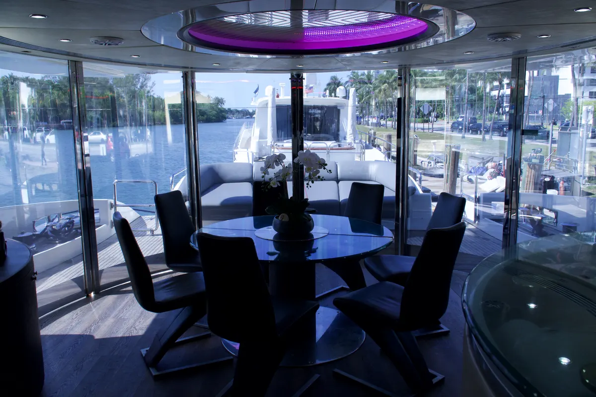 Yacht parties on a MARE charter in Miami